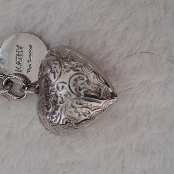 Keychain - Picture 4 of 5